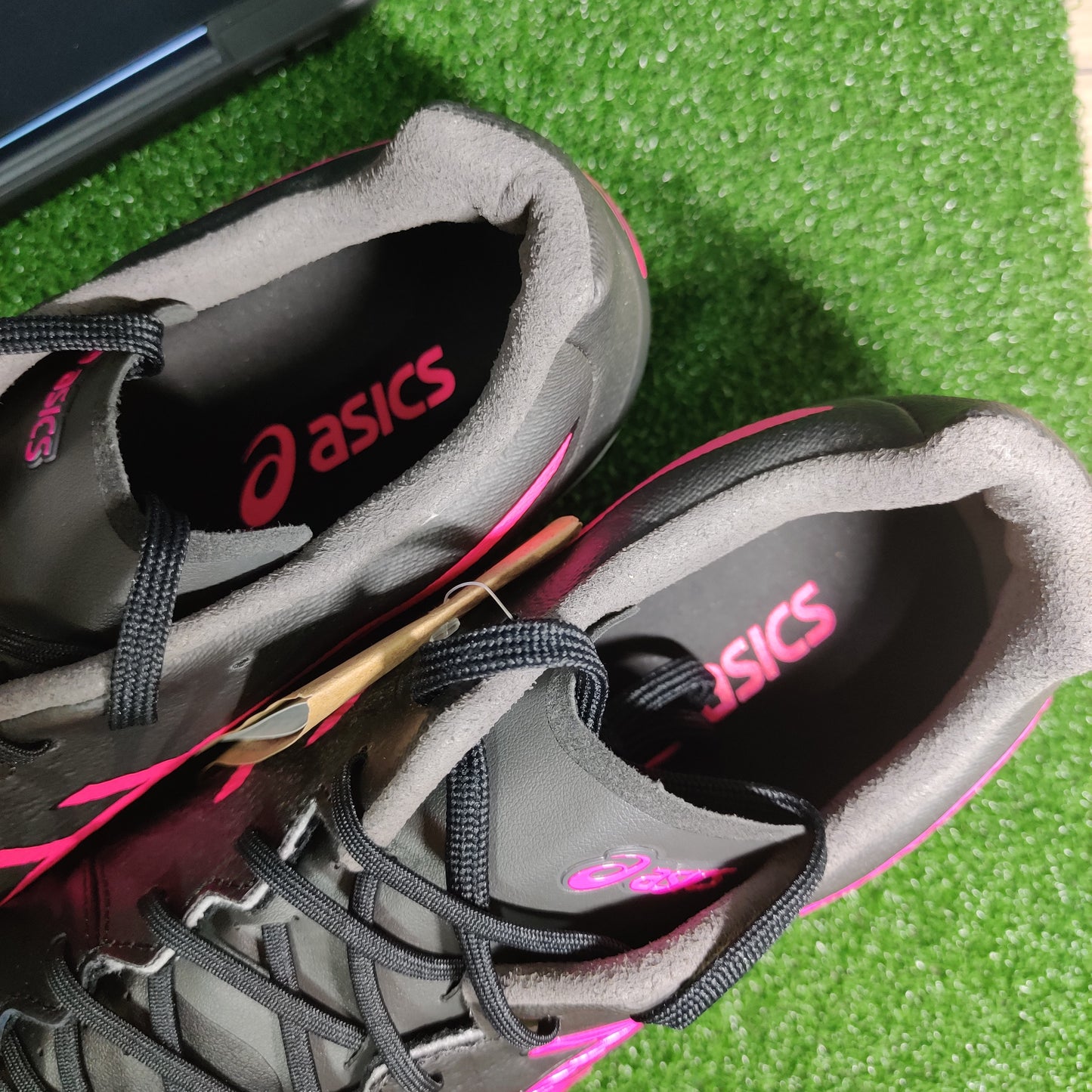 Asics Ultrezza 2(Black/Pink Glo)