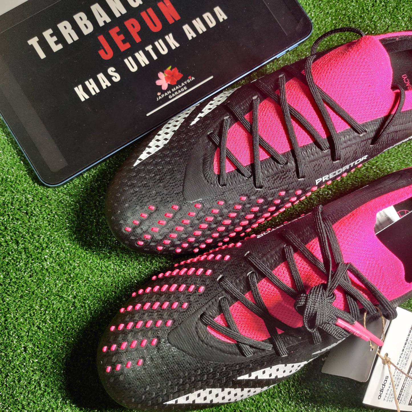 Adidas Predator Accuracy.1 L FG (Core Black/Team Shock Pink)