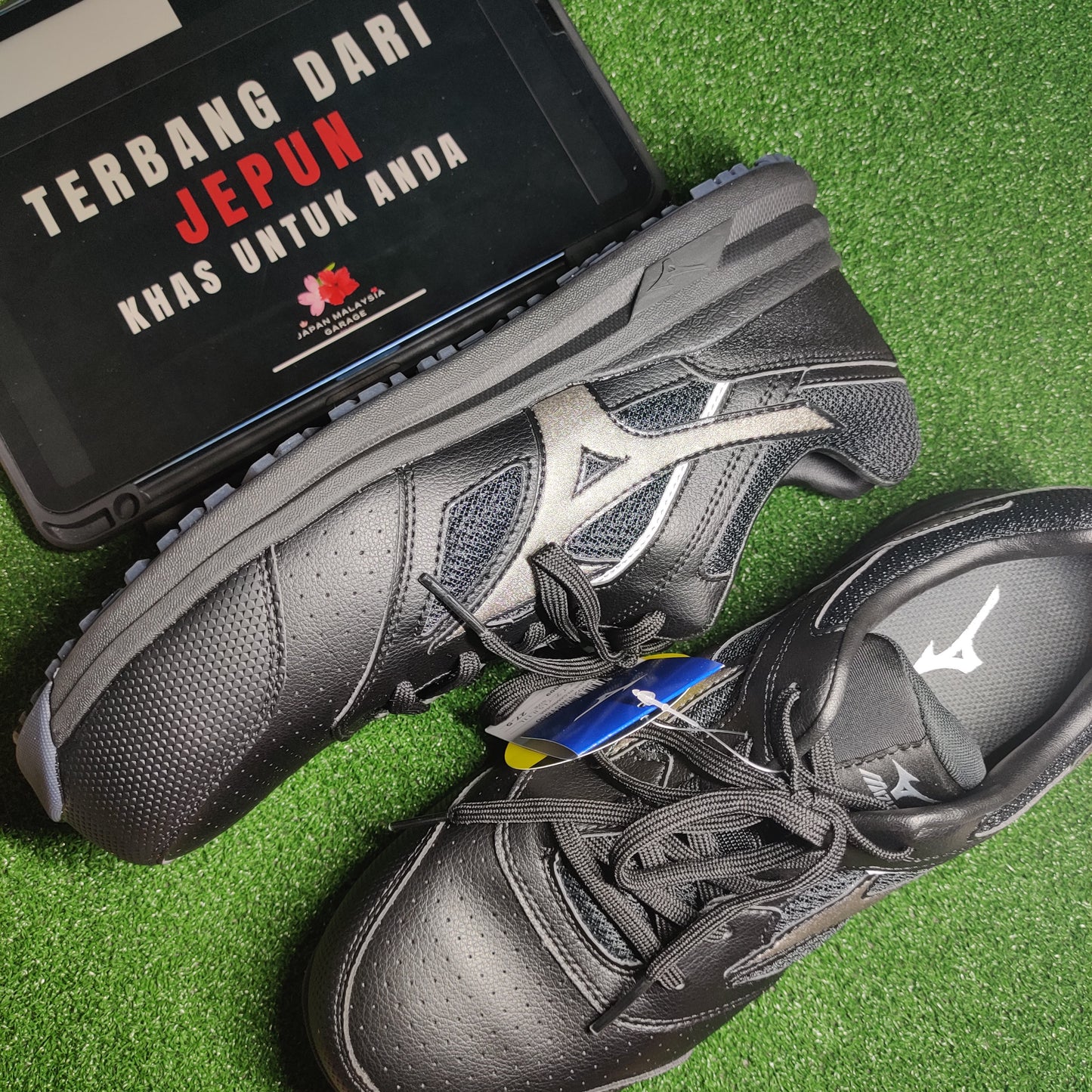 Mizuno Almighty LS2