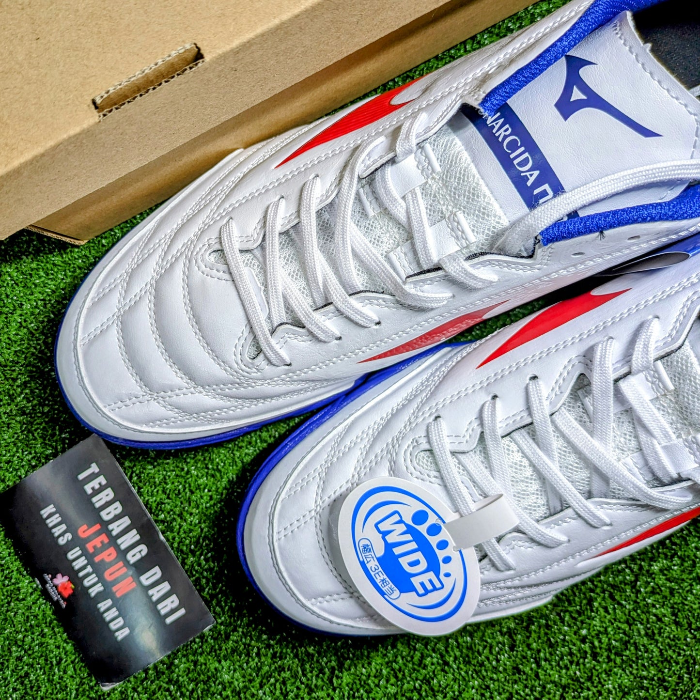 Mizuno Monarcida Neo Sala Select TF(White/Red/Blue)