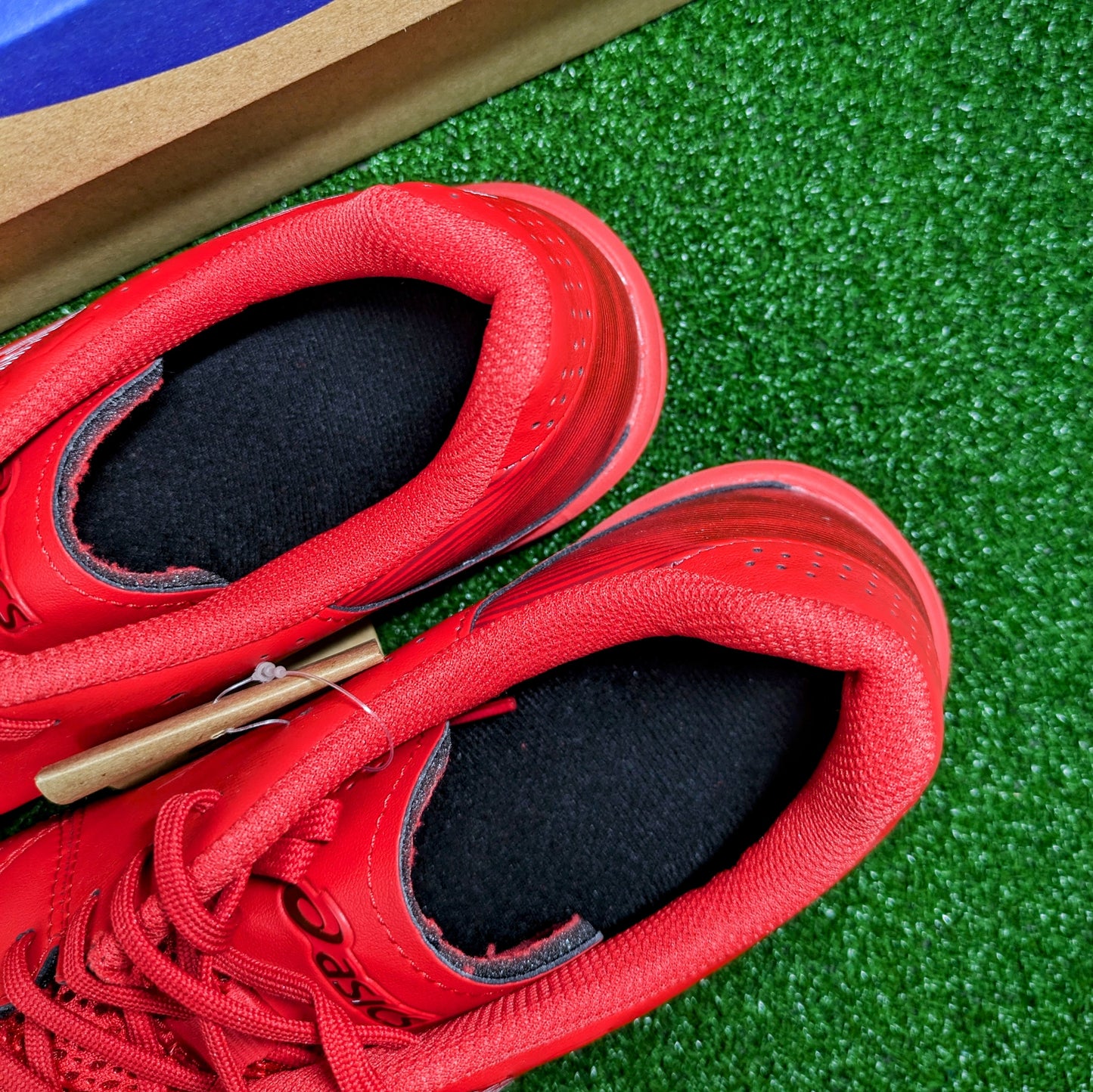 Asics Calcetto WD9 (Red)