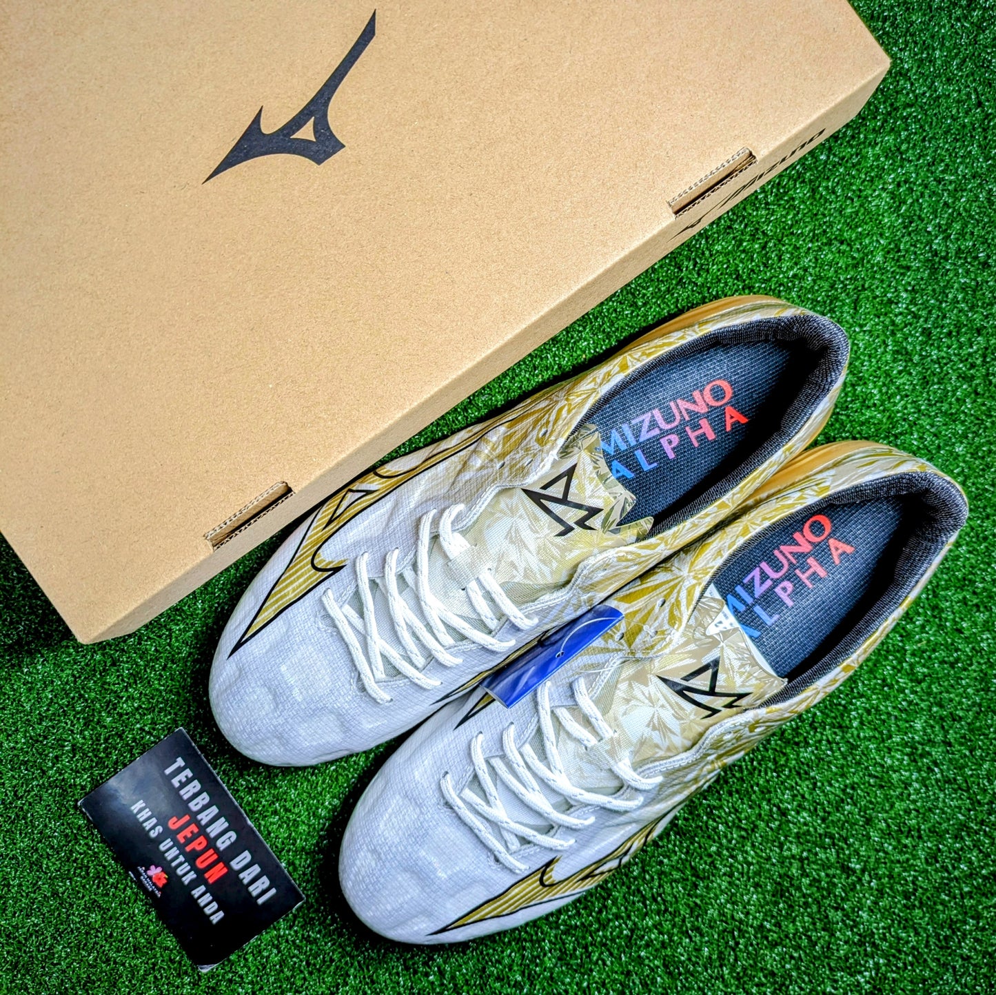 Mizuno Alpha Elite(Prism Gold)