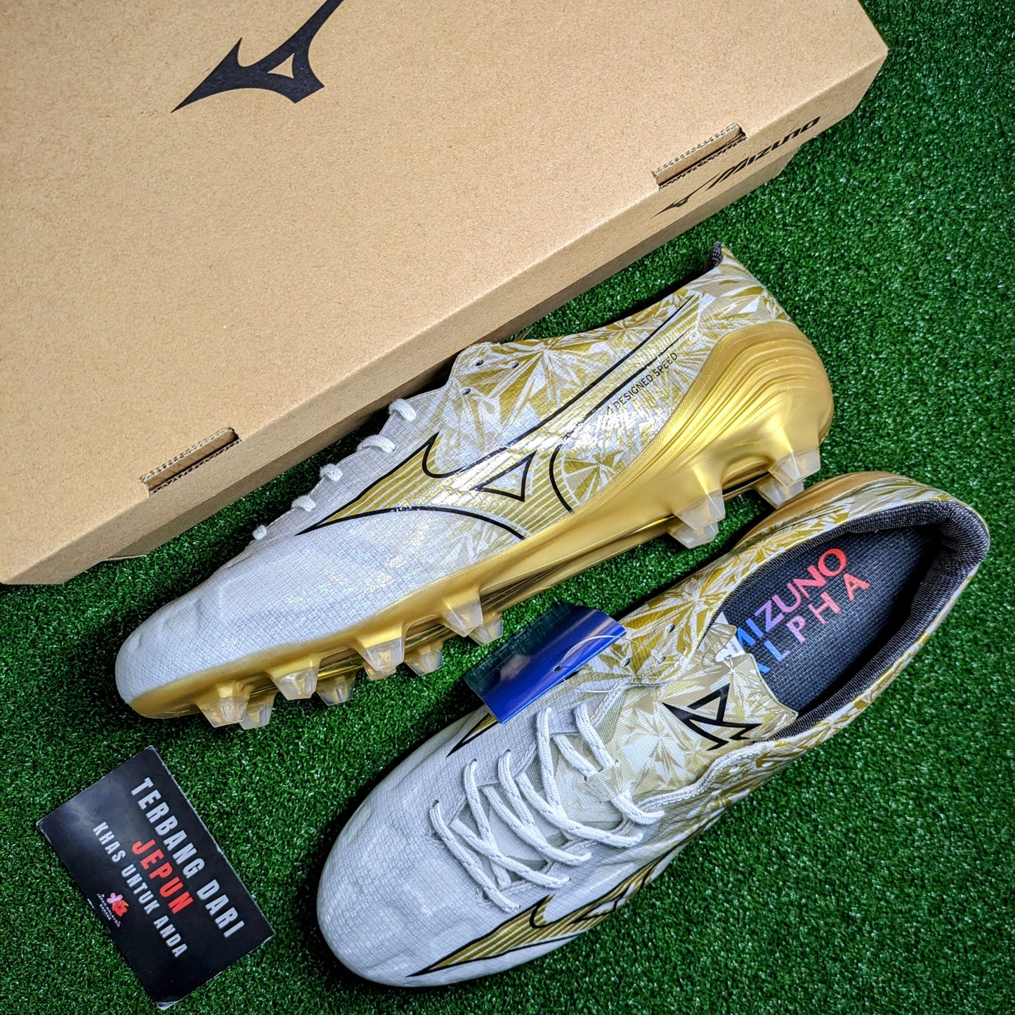 Mizuno Alpha Elite(Prism Gold)