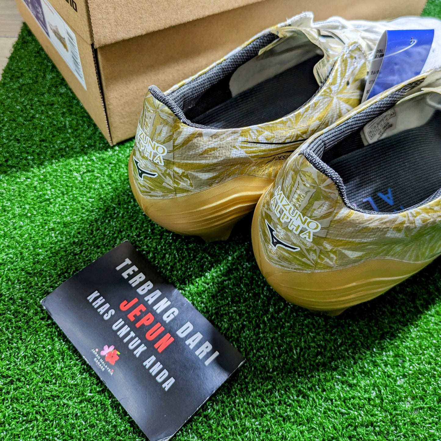 Mizuno Alpha Elite(Prism Gold)